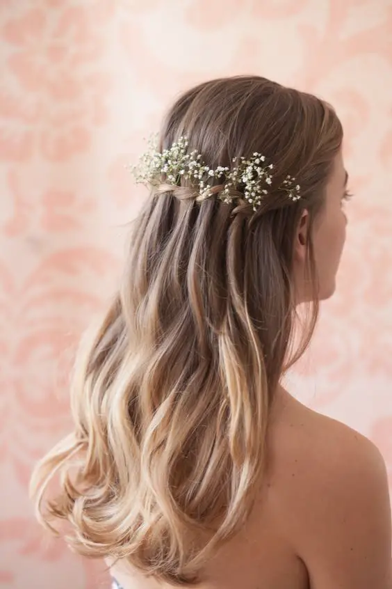 dainty-flowers-on-waterfall-braids