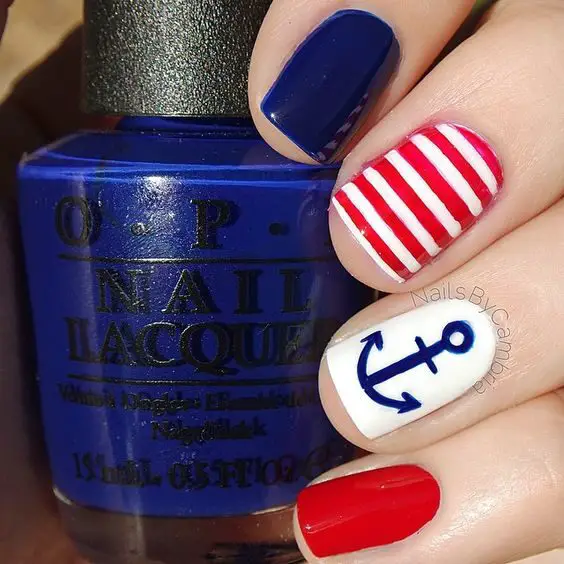 nautical-themed-nails