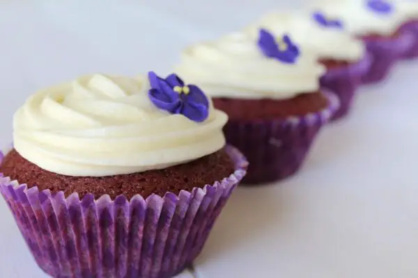 elegant-purple-velvet-cupcakes-recipe