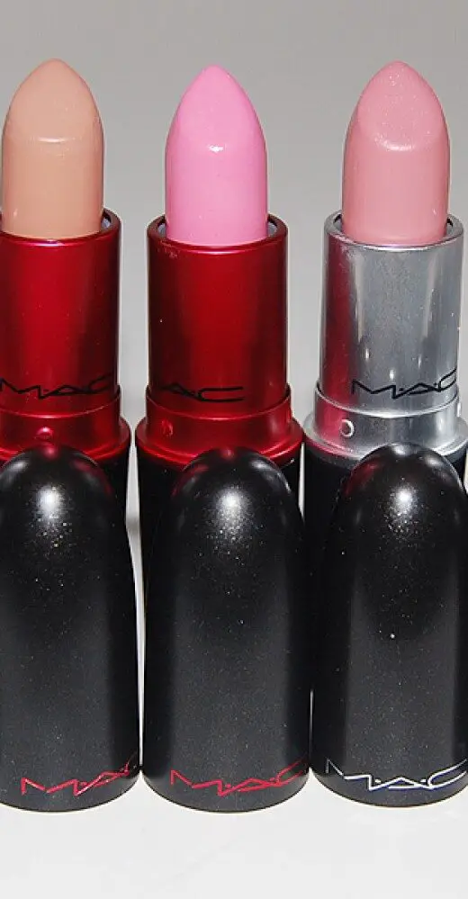 my-mac-lipstick-collections-520x999-1