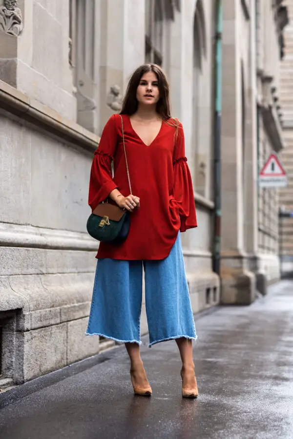 4-oversized-top-with-denim-culottes
