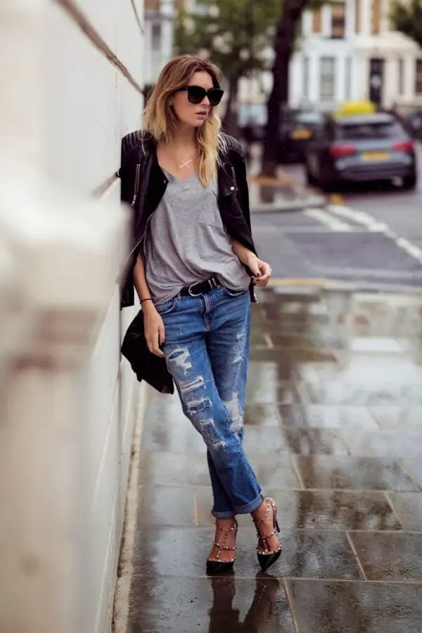 0-basic-tee-with-leather-jacket-and-denim-jeans