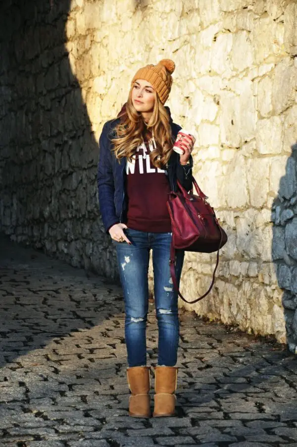 1-jeans-and-tee-with-uggs