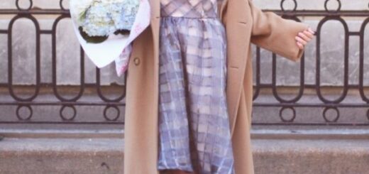 1-vintage-checkered-dress-with-camel-coat