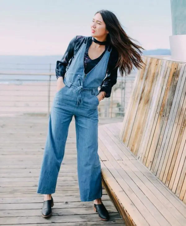 1-wide-leg-overalls-with-keyhole-blouse