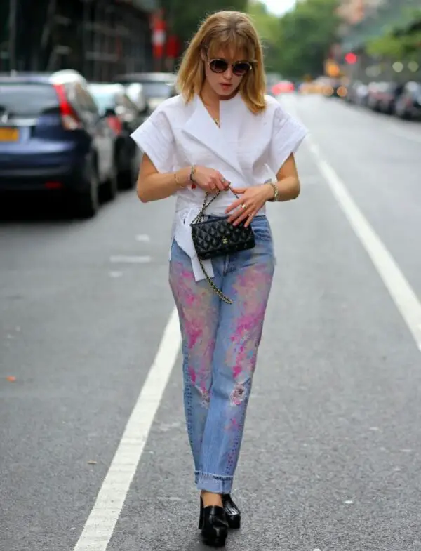 2-embroidered-jeans-with-structured-top
