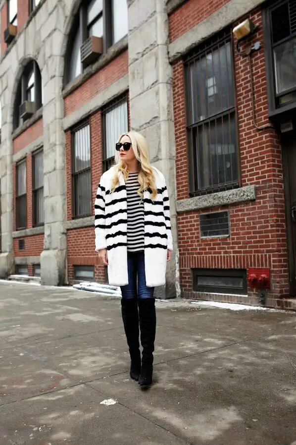 2-shirt-and-jeans-with-striped-coat