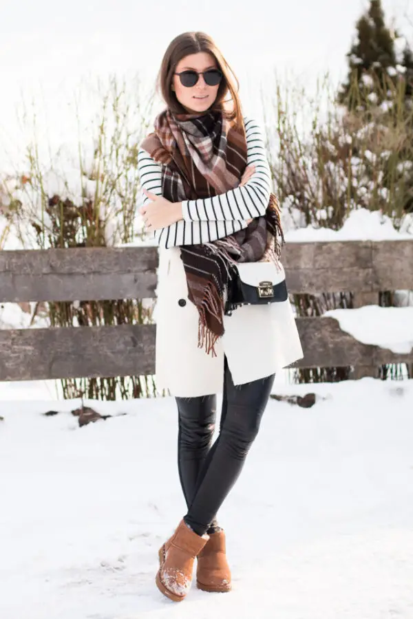 2-winter-outfit-with-uggs-boots