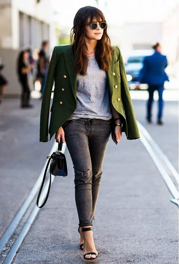 3-military-jacket-with-casual-outfit
