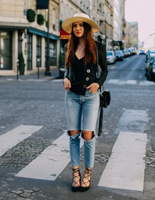 3-ripped-jeans-and-sun-hat-with-lace-up-sandals