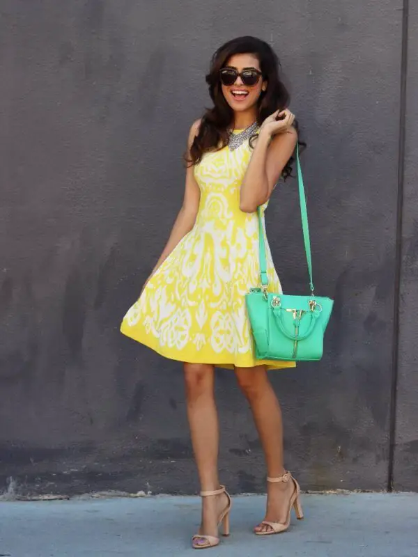 3-yellow-baroque-dress-with-green-bag