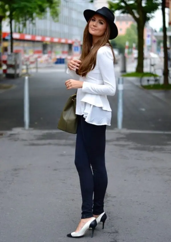 4-cozy-chic-top-with-skinny-jeans