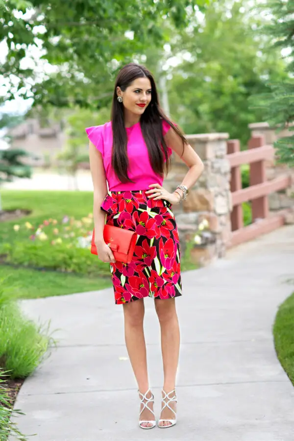 4-graphic-print-skirt-with-hot-pink-blouse