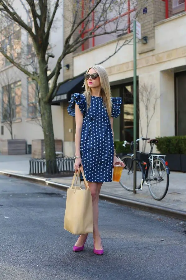 4-polka-dots-dress-with-pink-shoes