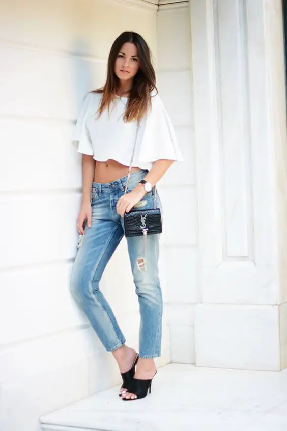 cropped-jeans-and-crop-top
