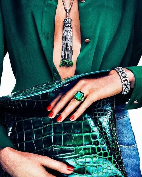 jewelry-with-pop-of-green