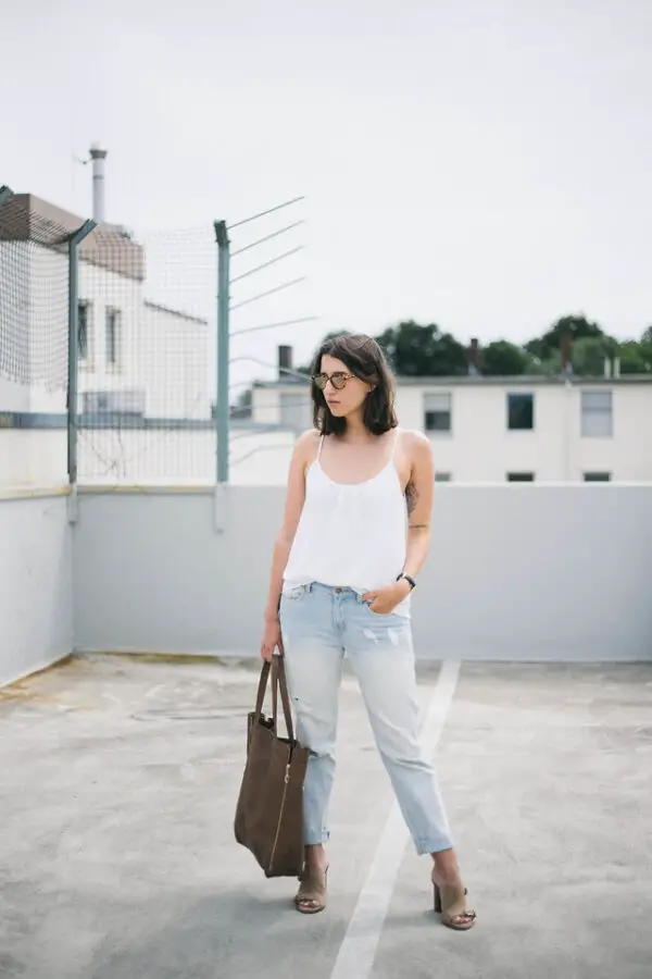 mom-jeans-tank-top-and-mules