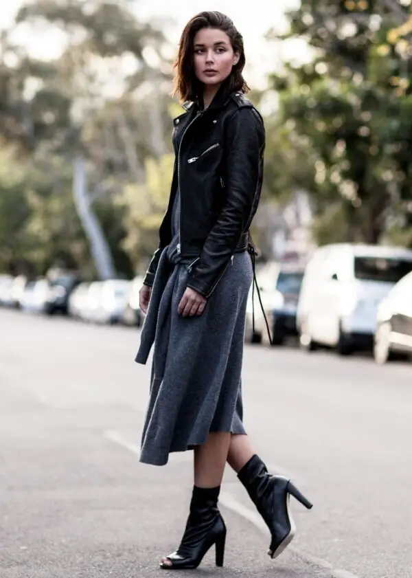 1-black-leather-jacket-with-gray-outfit