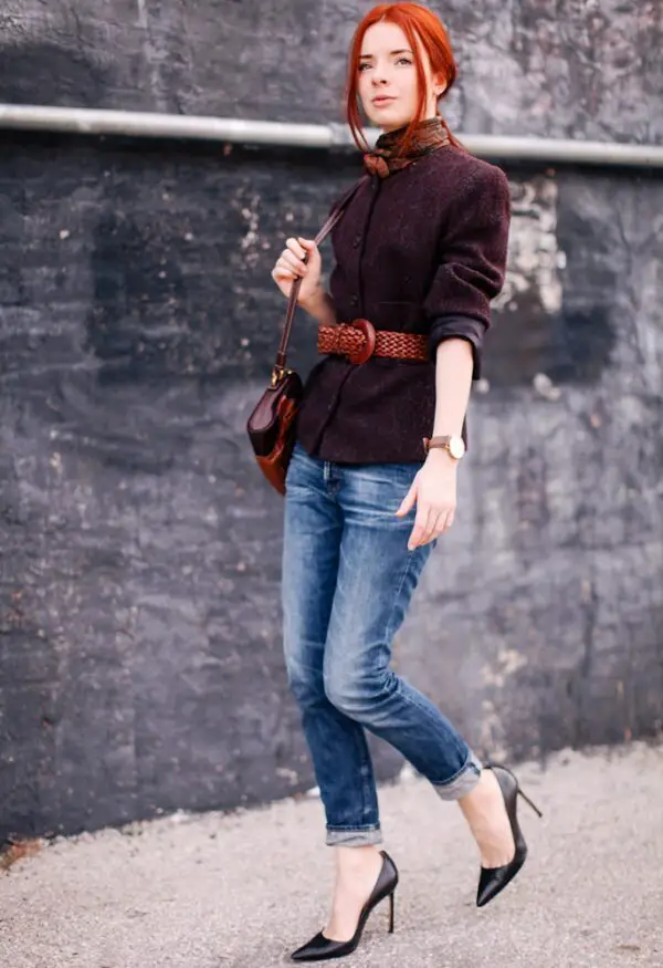 1-vintage-top-with-cuffed-jeans