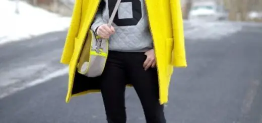 1-yellow-coat-with-sporty-outfit