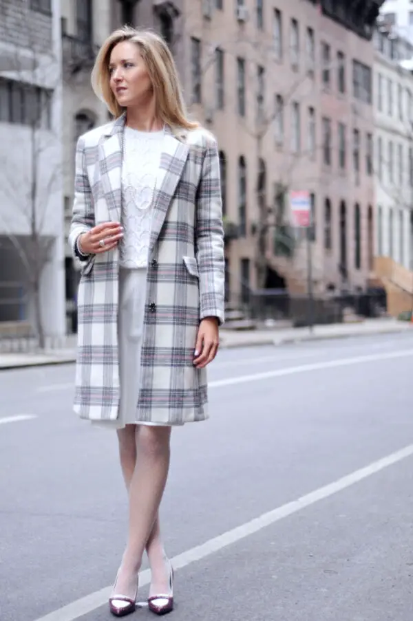 10-checkered-coat-with-neutral-outfit