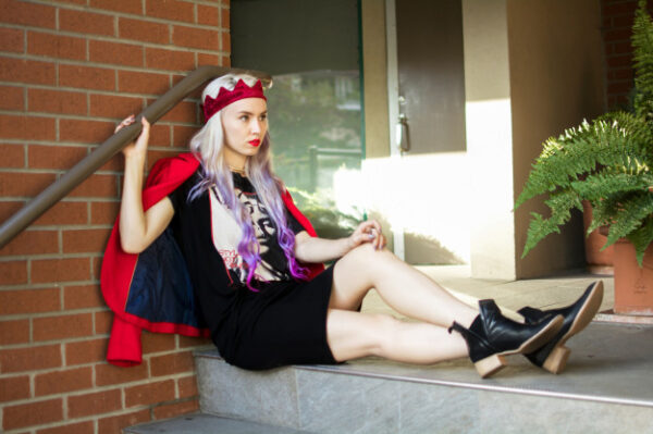 2-red-crown-headband-with-quirky-outfit