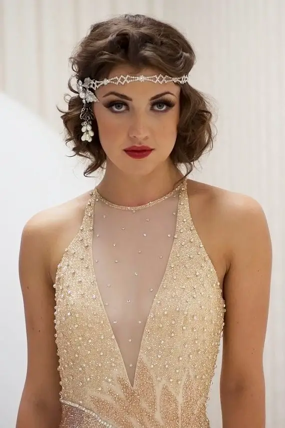20s-flapper-inspired-hair-and-makeup
