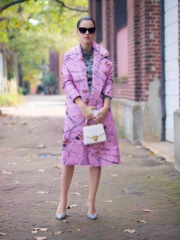 4-printed-pumps-with-printed-turtleneck-top-and-pink-coat