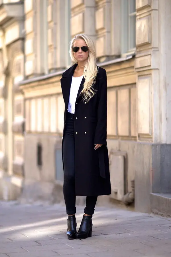 6-black-coat-with-leather-trousers