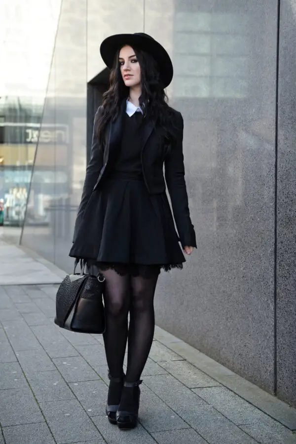all-black-outfit-with-white-collar