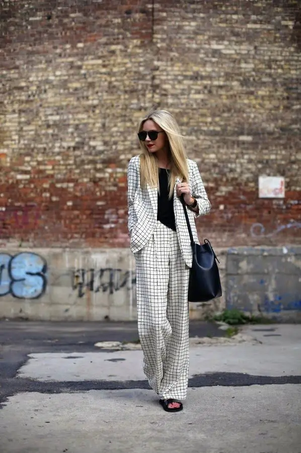 printed-slouchy-suit