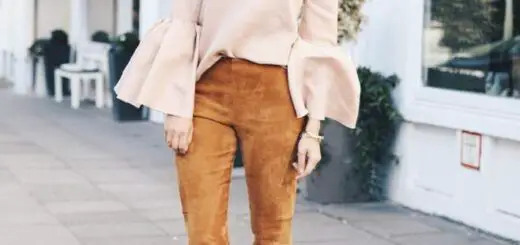 1-bell-sleeved-top-with-suede-pants