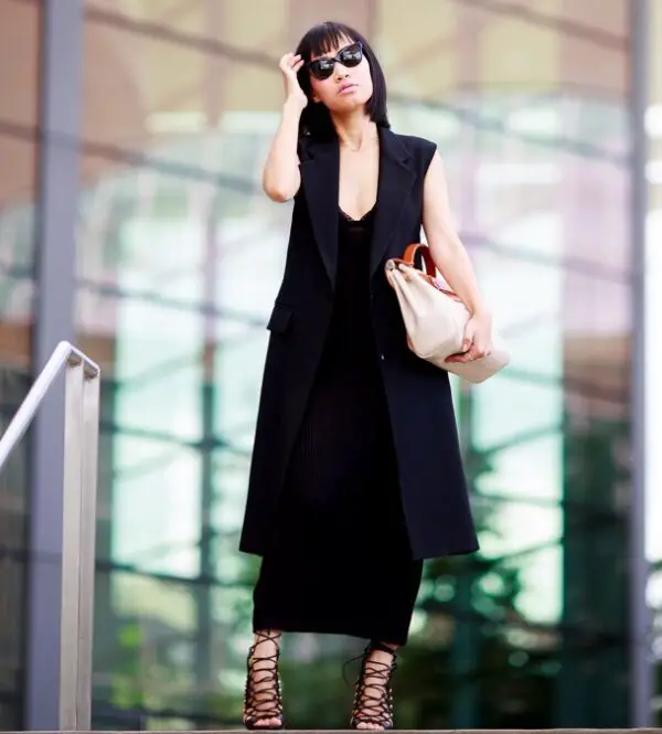 1-black-dress-with-long-vest