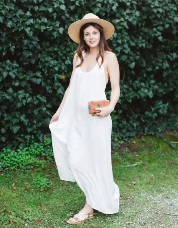 1-breezy-white-maxi-dress-with-printed-clutch-and-hat