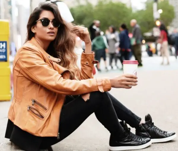 1-edgy-jacket-with-sneakers