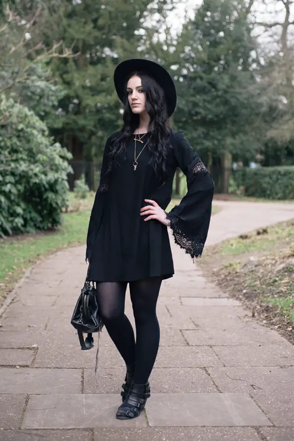 1-gothic-style-hat