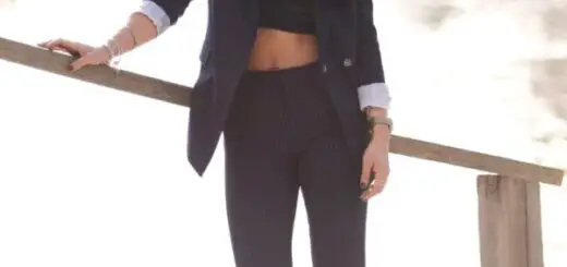 1-sexy-bandaeu-top-with-blazer-and-skinny-pants