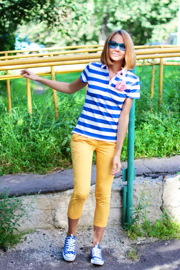 1-striped-top-with-yellow-pants-and-sneakers