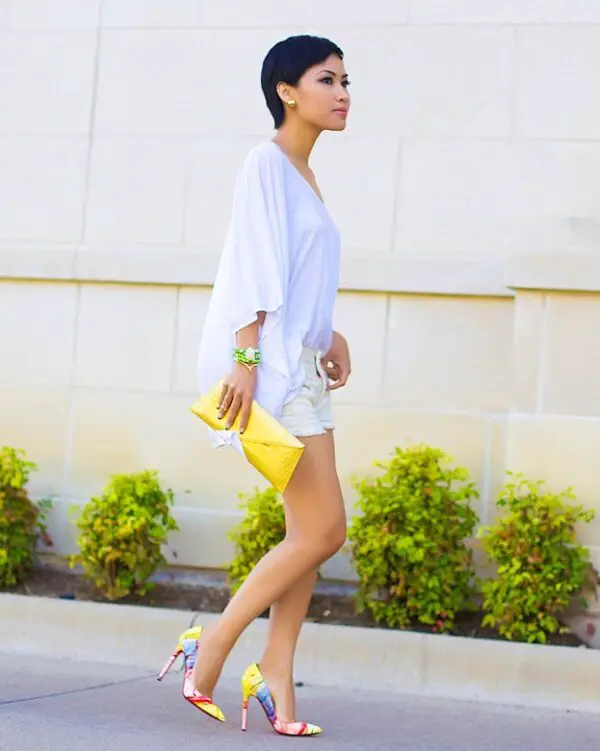 1-watercolor-pumps-with-white-outfit