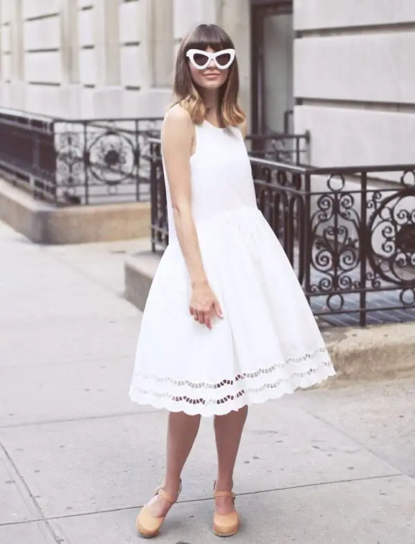 2-chic-summer-dress-with-sunglasses