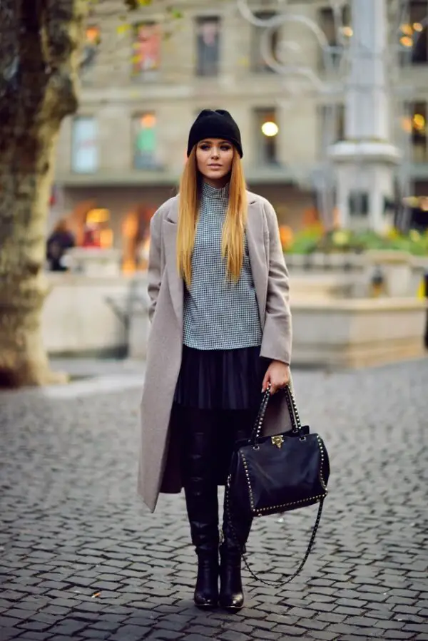 2-classic-outfit-with-trench-coat