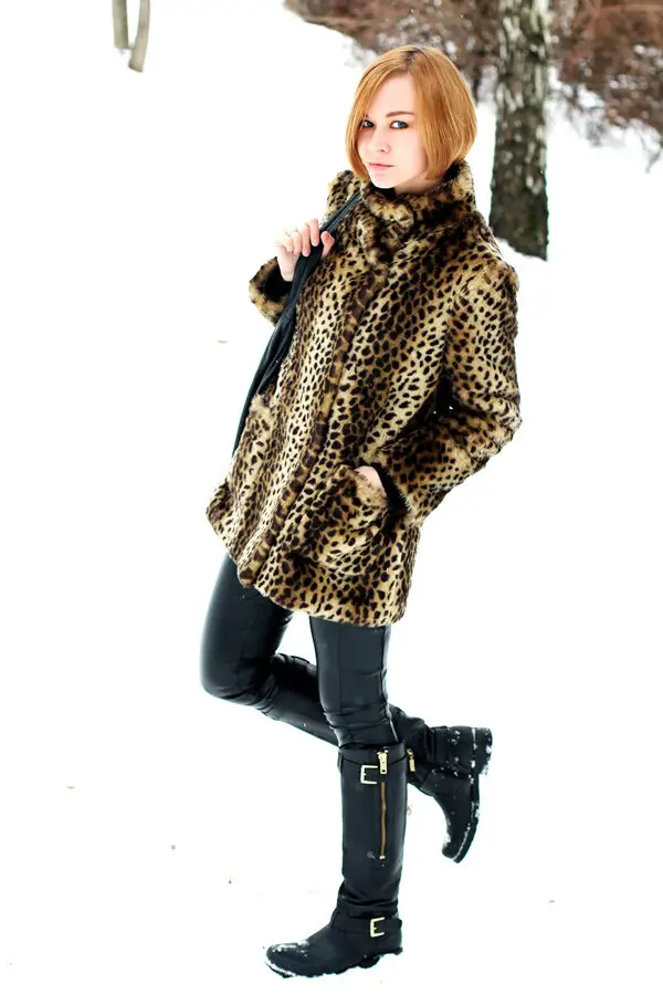 2-leopard-print-coat-with-riding-boots