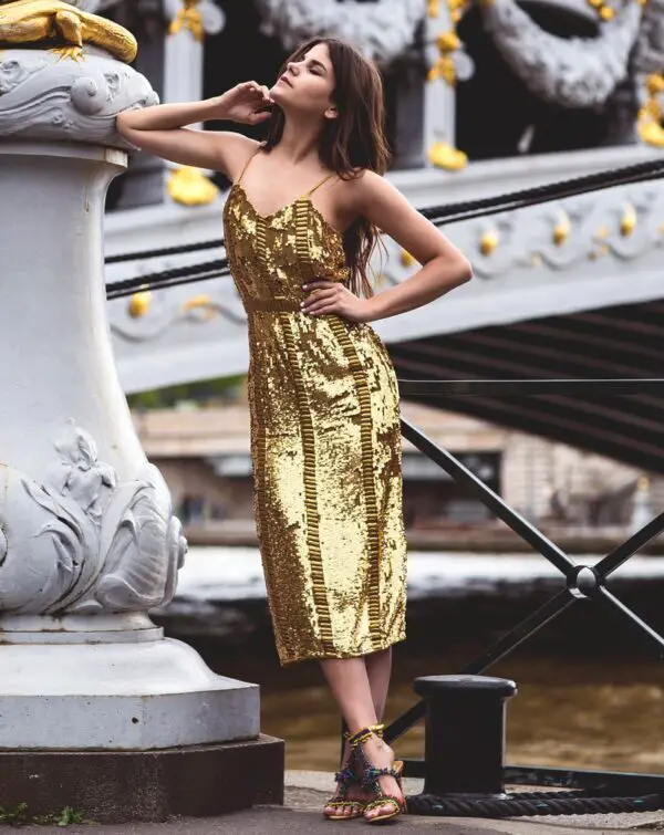 2-metallic-gold-dress-with-fringe-sandals