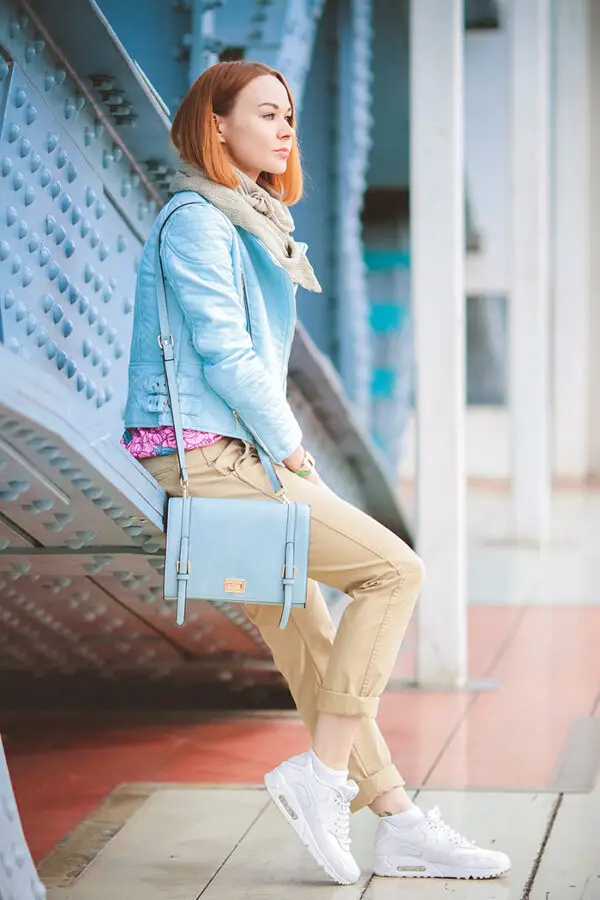 2-pastel-jacket-and-pants-with-canvas-sneakers