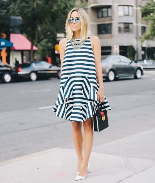 4-bib-necklace-with-striped-dress-and-white-pumps