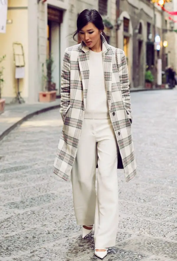 4-white-whide-leg-pants-with-checkered-coat-1