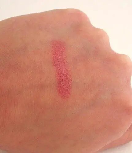 chanel-rouge-coco-lipstick-camelia-swatched-430x500-1