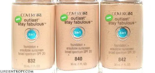 covergirl-outlast-stay-fabulous-3-in-1-foundation-review-application-swatches-500x236-1