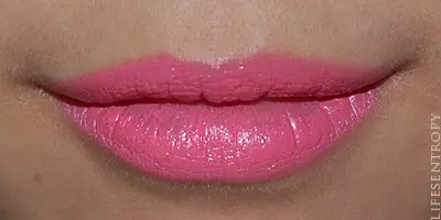 mac-viva-glam-nicki-minaj-lipstick-swatch