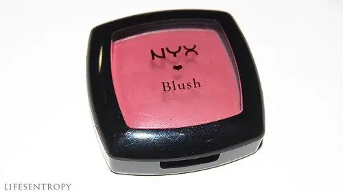 nyx-powder-blushes-review-swatches-500x281-1-2